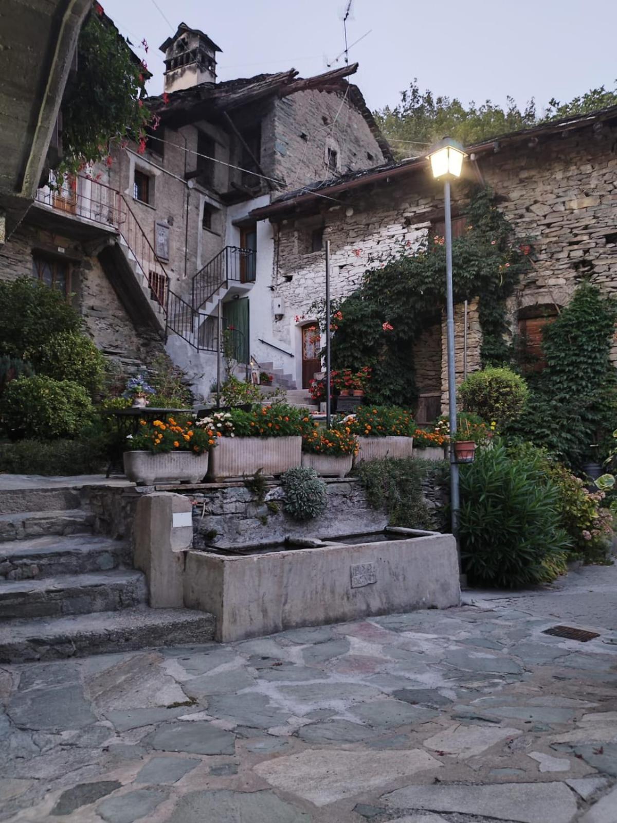 Hameau Gubioche, Casa Vacanze Chambave 外观 照片